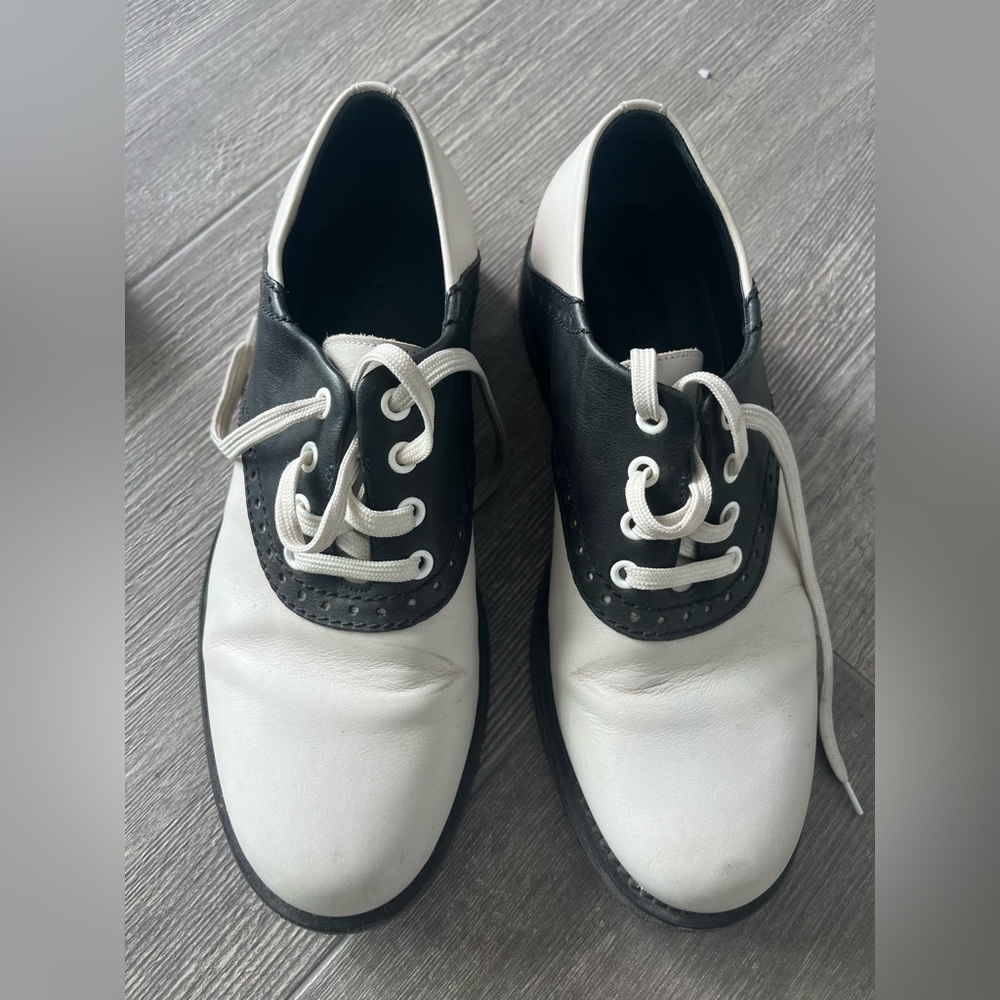 Bottega veneta black and white oxfords